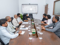 Adh. Maamigili Council Members Discuss Road Project with RDC Officials